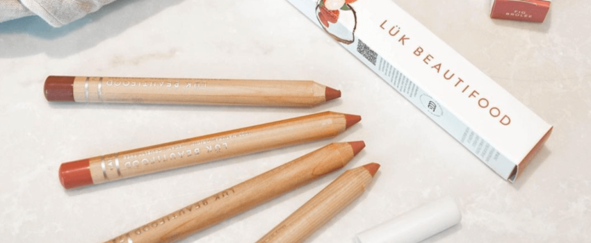 Discover vegan makeup with Sassy Organics